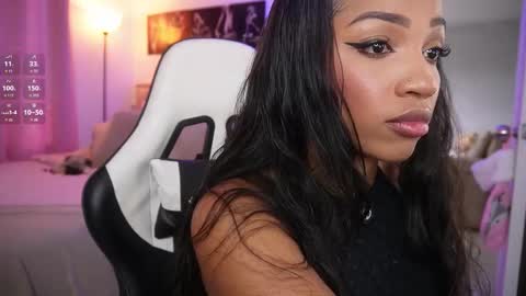 Snapshot of eimi_space chatting on 6, 11, 2025 eimi online show from 6, 11, 2025