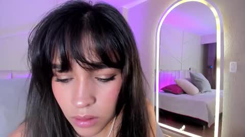 Snapshot of eimmy_bm chatting on 6, 10, 2025 eimmy_bm online show from 6, 10, 2025