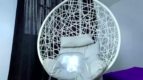 Snapshot of eimy__cute chatting on 13, 11, 2025 eimy__cute online show from 13, 11, 2025