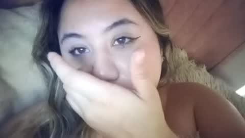 Snapshot of eimy_collin chatting on 12, 6, 2026 EIMY MODEL INDEPENDENT online show from 12, 6, 2026