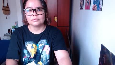 eimy_saenzz online show from 8, 2, 2026