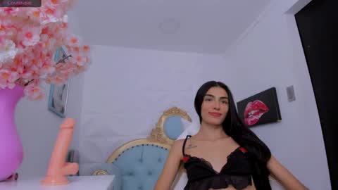 eimy online show from 4, 2, 2025