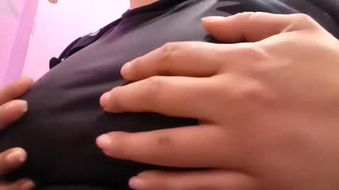 Eirene online show from 20, 2, 2026