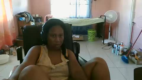 Eirondra Valeen online show from 17, 10, 2025