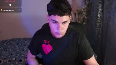 Eithan online show from 4, 3, 2026