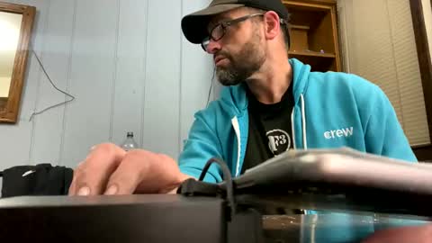 Snapshot of ejbooker11 chatting on 30, 9, 2025 PiedPiper online show from 30, 9, 2025