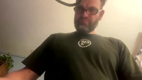 Snapshot of ejbooker11 chatting on 10, 10, 2025 PiedPiper online show from 10, 10, 2025