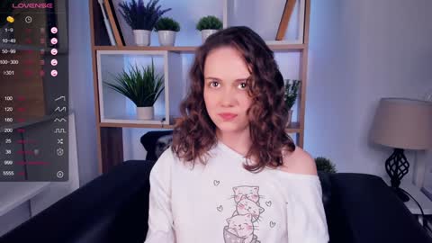 Snapshot of el1s_well chatting on 8, 2, 2025 Elis 3 online show from 8, 2, 2025