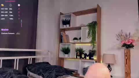 Snapshot of el1s_well chatting on 19, 9, 2025 Elis 3 online show from 19, 9, 2025