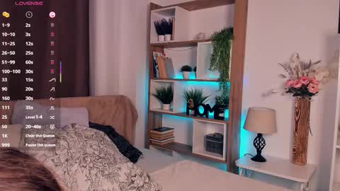 Snapshot of el1s_well chatting on 10, 10, 2025 Elis 3 online show from 10, 10, 2025