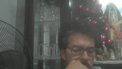 Snapshot of el_principe_veryhot chatting on 30, 5, 2026 el_principe_veryhot online show from 30, 5, 2026