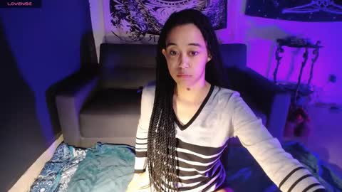 Snapshot of ela_0 chatting on 26, 1, 2025 Ela Help me reach 100 thumbs up online show from 26, 1, 2025