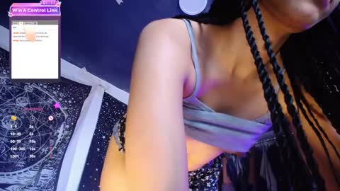 Snapshot of ela_0 chatting on 29, 1, 2025 Ela Help me reach 100 thumbs up online show from 29, 1, 2025