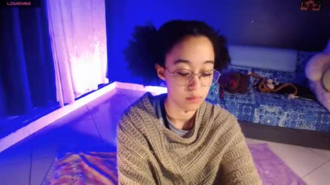 Snapshot of ela_0 chatting on 2, 3, 2025 Ela Help me reach 100 thumbs up online show from 2, 3, 2025