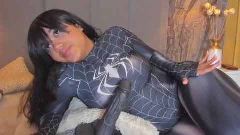 Snapshot of ela_endezz chatting on 12, 12, 2024 online show from 12, 12, 2024