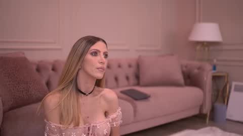 Snapshot of elablake chatting on 13, 11, 2025 Ella online show from 13, 11, 2025