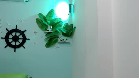 Snapshot of eladyrous98 chatting on 2, 11, 2025 ladi online show from 2, 11, 2025