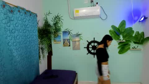 Snapshot of eladyrous98 chatting on 23, 2, 2026 ladi online show from 23, 2, 2026