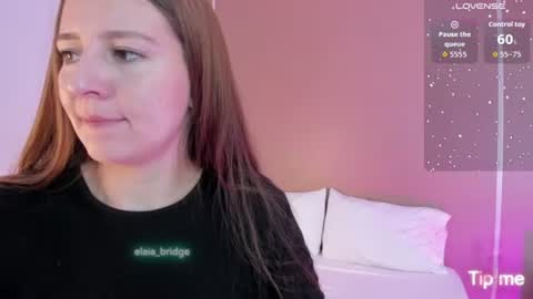 Snapshot of elaia_bridge chatting on 18, 6, 2026 E L A I A online show from 18, 6, 2026