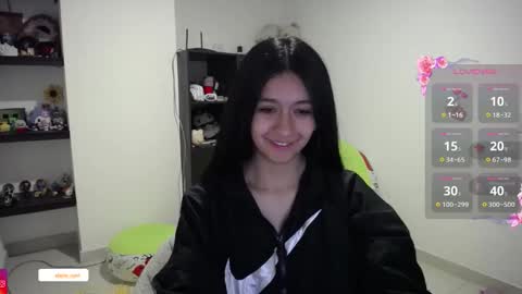 Snapshot of elaine_sun chatting on 19, 10, 2025 Elaine eli online show from 19, 10, 2025