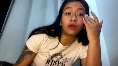 Snapshot of elaine_sun chatting on 30, 10, 2025 Elaine eli online show from 30, 10, 2025