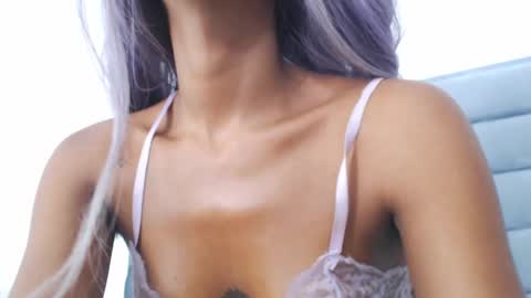 elaisaprincess online show from 1, 2, 2025