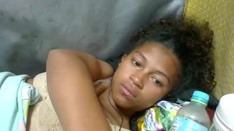 Snapshot of elaliealdy chatting on 14, 10, 2025 elaliealdy online show from 14, 10, 2025