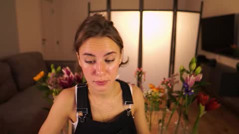 ELA 3 online show from 16, 12, 2025