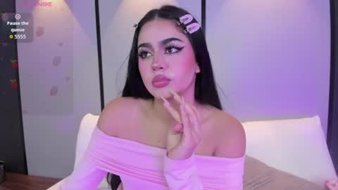 elara_bloom_ online show from 2, 7, 2026