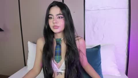 elara_bloom_ online show from 28, 7, 2026
