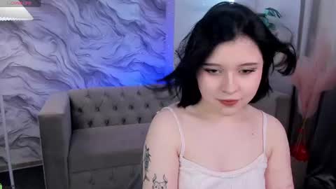 Snapshot of elara_irving chatting on 20, 7, 2026 Elly online show from 20, 7, 2026