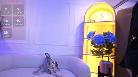 Elasummeer online show from 15, 9, 2025