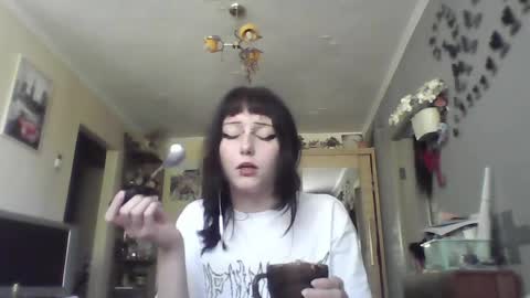 Lia online show from 4, 5, 2026