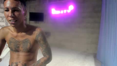 Snapshot of elchicletv chatting on 5, 12, 2024 El CHICLE TV - SHOW online show from 5, 12, 2024