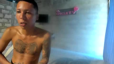 Snapshot of elchicletv chatting on 10, 12, 2024 El CHICLE TV - SHOW online show from 10, 12, 2024