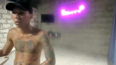Snapshot of elchicletv chatting on 29, 12, 2024 El CHICLE TV - SHOW online show from 29, 12, 2024