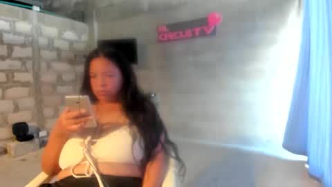 Snapshot of elchicletv chatting on 17, 1, 2025 El CHICLE TV - SHOW online show from 17, 1, 2025