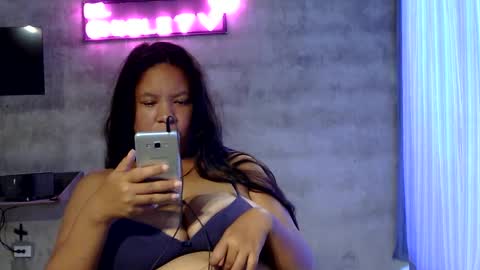 Snapshot of elchicletv chatting on 25, 2, 2025 El CHICLE TV - SHOW online show from 25, 2, 2025