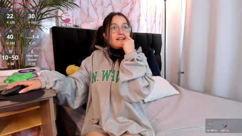 Snapshot of elecktra_sweet chatting on 17, 1, 2025 Elecktra online show from 17, 1, 2025