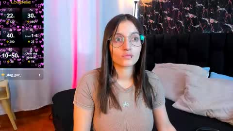 Snapshot of elecktra_sweet chatting on 13, 10, 2025 Elecktra online show from 13, 10, 2025