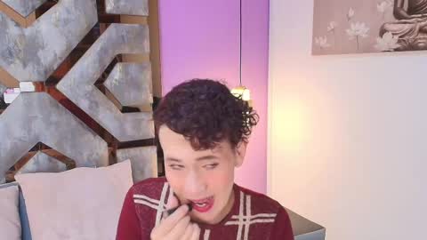 Snapshot of electra_gosselin chatting on 26, 9, 2025 electra_gosselin online show from 26, 9, 2025