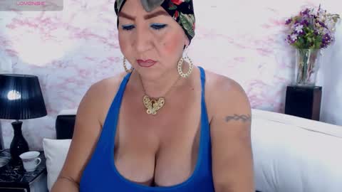Snapshot of elektra_4_you chatting on 17, 1, 2025 XIOMY give LIKE on my page online show from 17, 1, 2025