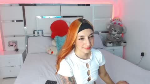 Snapshot of elektrarous chatting on 11, 12, 2024 ElektraRouse online show from 11, 12, 2024