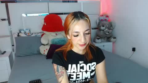 Snapshot of elektrarous chatting on 10, 3, 2025 ElektraRouse online show from 10, 3, 2025
