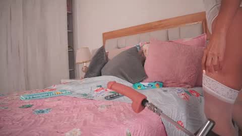 Elena online show from 22, 9, 2025