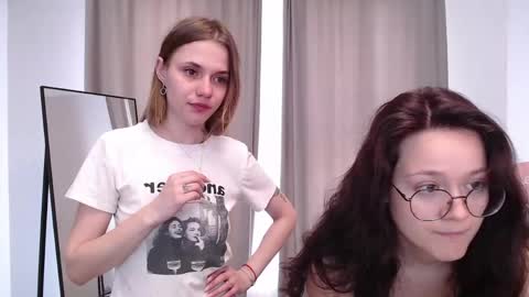 Elena online show from 21, 5, 2026