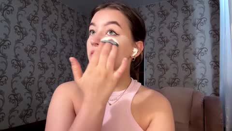 Mia online show from 15, 3, 2026