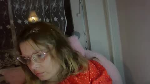 Elena online show from 21, 11, 2025