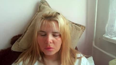 Elena online show from 10, 4, 2026