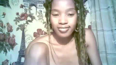 Snapshot of elenah0123 chatting on 15, 12, 2024 elenah013 online show from 15, 12, 2024